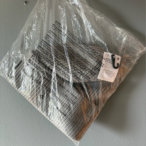 Ribbed Merino Wool Blend Knit Beanie L/XL Grey - Picture 2 of 2